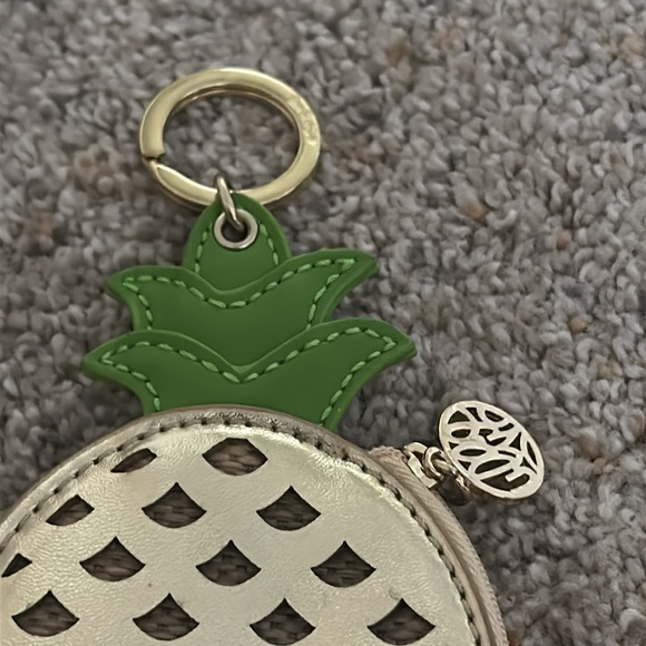Lilly Pulitzer pineapple 🍍 key ring coin wallet - Picture 2 of 2